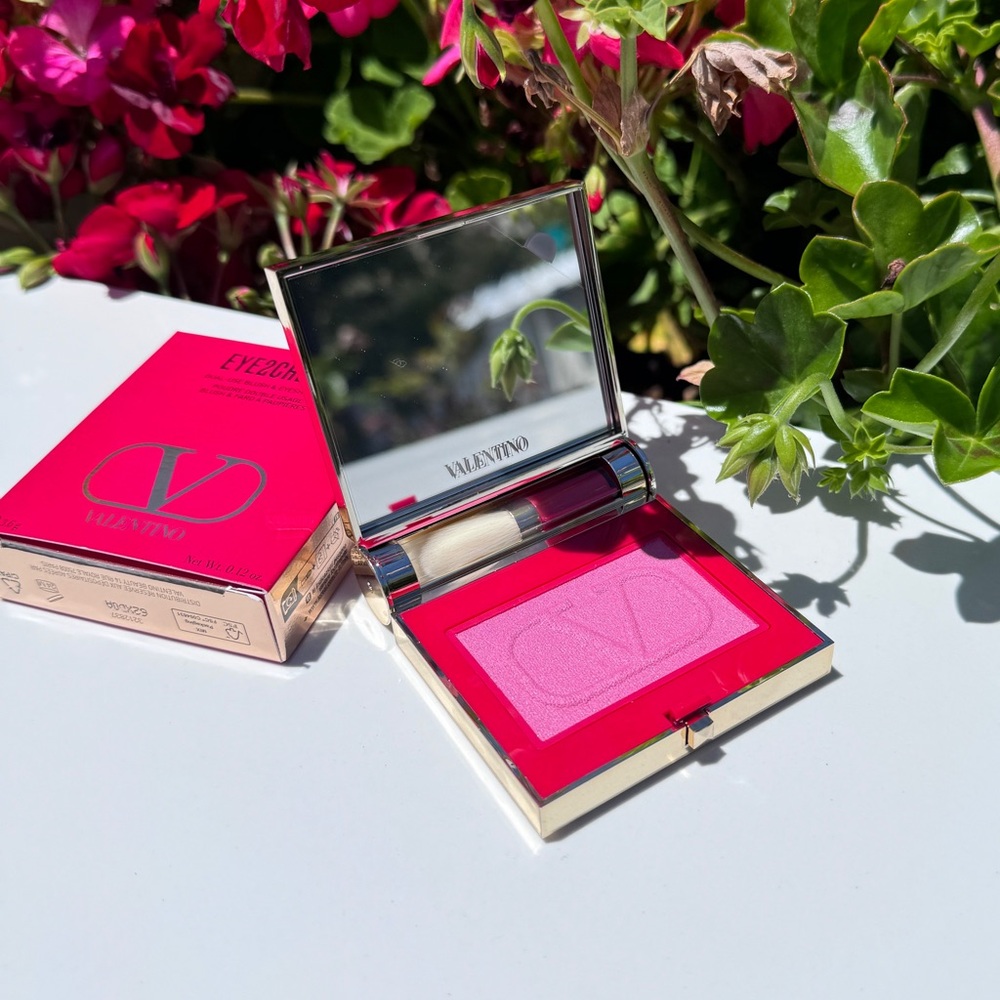 VALENTINO Eye2Cheek Blush and Eyeshadow Born-in-Roma Make In France NEW
